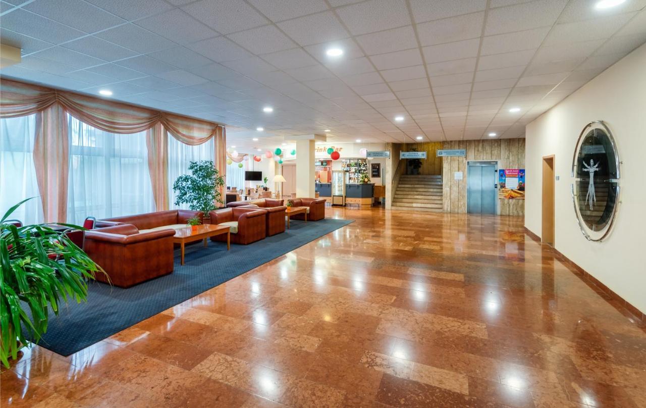 Hunguest Hotel Freya ザラカロシュ エクステリア 写真