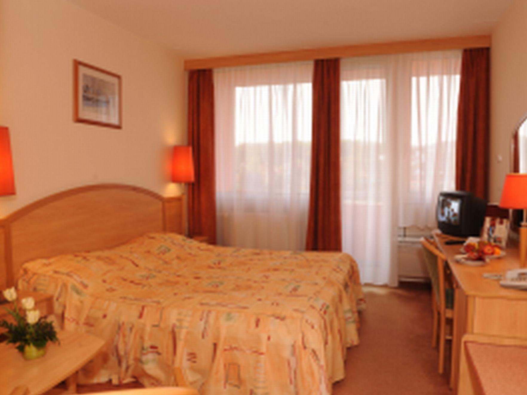 Hunguest Hotel Freya ザラカロシュ エクステリア 写真